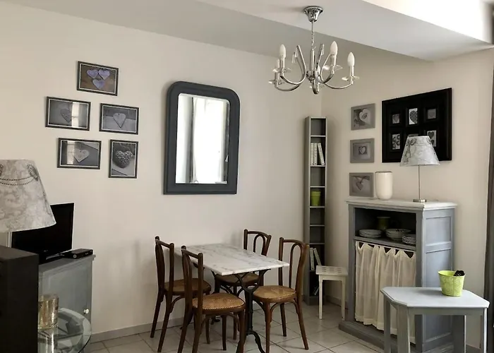 Le Desceliers - Entre Port, Plage Et Centre Ville